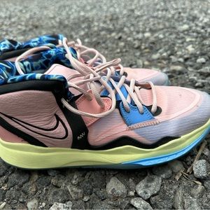 Nike Kyrie Infinity